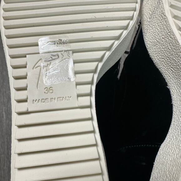 Giuseppe Zanotti Addy Wedge Sneaker Black Patent Leather / Velvet - Picture 11 of 11